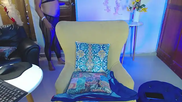 blackandwhite 2 online show from April 2026 03:12:01 PM