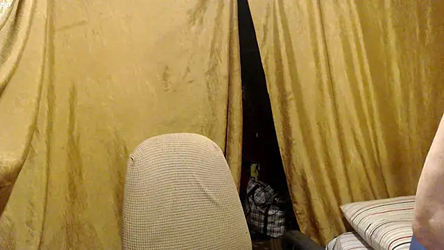 Snapshot of _Estelitta_5 chatting on November 2025 03:38:01 AM Estelitta 5 online show from November 2025 03:38:01 AM