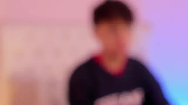 Tomy Rox online show from November 2025 08:20:02 PM