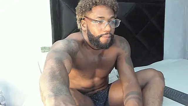 Dancelwashington online show from February 2025 08:48:02 PM