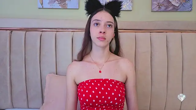 Snapshot of sophiia_grey_1 chatting on October 2025 08:32:01 PM sophiia grey 1 online show from October 2025 08:32:01 PM