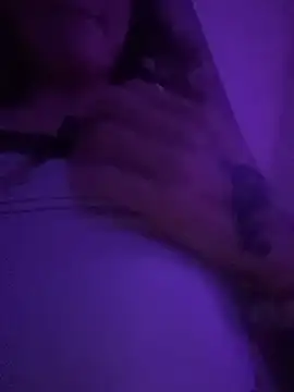 greedybratt online show from November 2025 07:40:01 AM