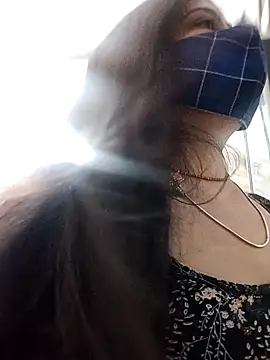 Snapshot of Husnpari20 chatting on December 2024 05:35:02 PM Husnpari20 online show from December 2024 05:35:02 PM