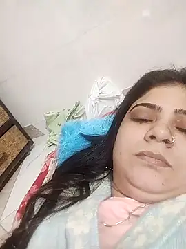 Snapshot of Husnpari20 chatting on January 2025 03:39:02 AM Husnpari20 online show from January 2025 03:39:02 AM