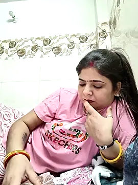 Snapshot of Husnpari20 chatting on March 2025 05:06:02 PM Husnpari20 online show from March 2025 05:06:02 PM