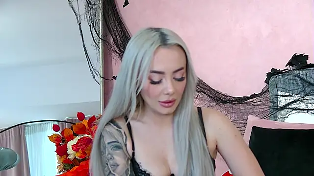 FrancescaMcGray online show from October 2025 08:27:05 AM