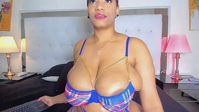 Snapshot of Violeta_rosex chatting on January 2025 03:08:01 AM Violeta rosex online show from January 2025 03:08:01 AM