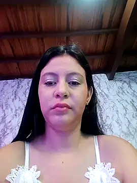 Snapshot of Arii_Vga chatting on February 2025 01:38:01 PM Arii Vga online show from February 2025 01:38:01 PM