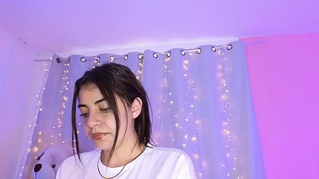 hannacruzsj online show from September 2025 08:41:01 PM