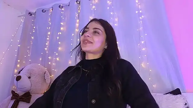 hannacruzsj online show from September 2025 10:59:02 PM