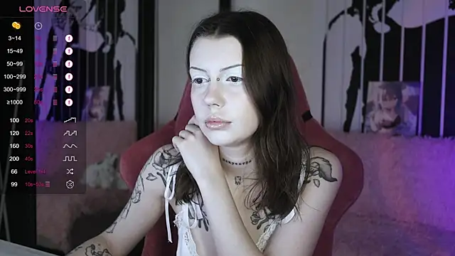 Snapshot of prettybones chatting on January 2025 08:56:01 AM prettybones online show from January 2025 08:56:01 AM