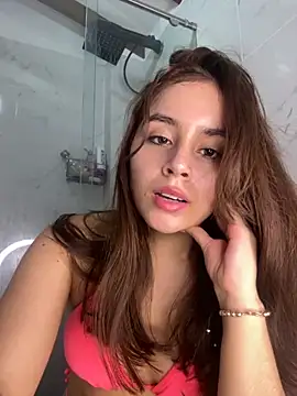 Snapshot of Juanelopez1 chatting on October 2025 09:34:02 PM Juanelopez1 online show from October 2025 09:34:02 PM