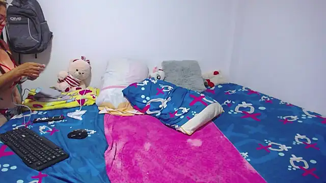 Snapshot of Stepmom_slut_50 chatting on March 2025 12:55:02 PM Stepmom slut 50 online show from March 2025 12:55:02 PM