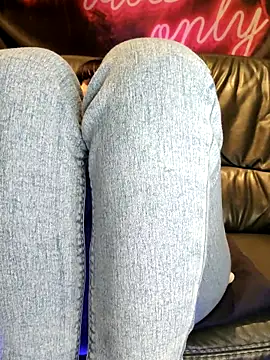 Melody87 online show from March 2025 08:29:02 PM