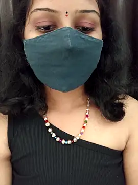 Angleannie online show from April 2026 05:43:01 PM