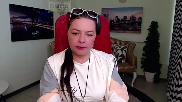 Snapshot of Lily_flower7 chatting on July 2026 05:44:01 AM Lily flower7 online show from July 2026 05:44:01 AM