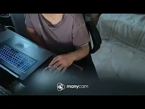 lolacharlyxh online show from January 2025 02:04:01 PM