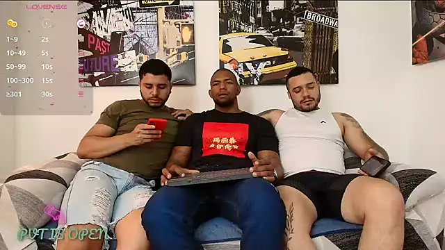 hott dicks online show from January 2025 06:28:01 PM