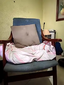 elbuni25 online show from April 2026 12:04:01 AM