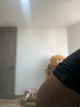 Mila Morgan online show from February 2026 06:52:01 PM