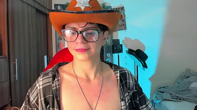 marckalexis online show from December 2025 10:49:02 PM