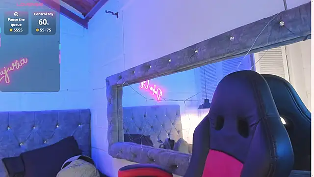 Snapshot of sarajhonson_dl chatting on November 2025 05:13:02 PM sarajhonson dl online show from November 2025 05:13:02 PM