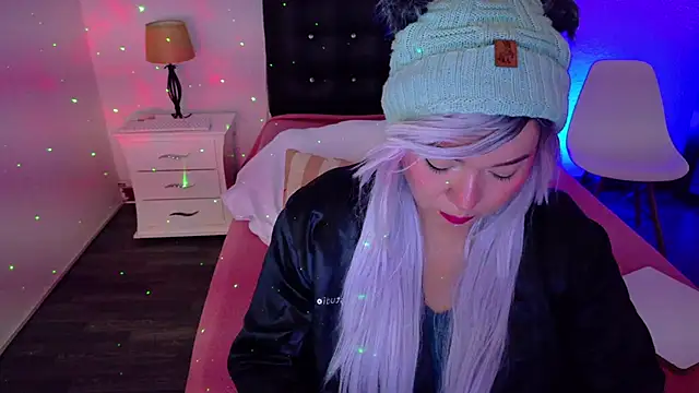 Snapshot of Cuckold_lover69 chatting on January 2025 03:54:01 AM Cuckold lover69 online show from January 2025 03:54:01 AM