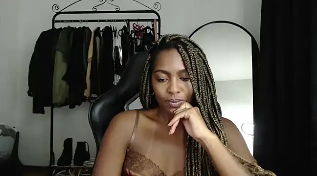 marisilva br online show from February 2025 02:49:01 AM