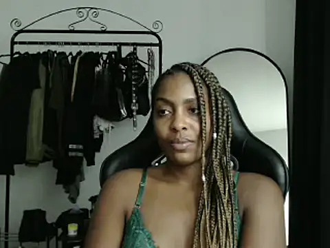 marisilva br online show from March 2025 07:21:02 PM