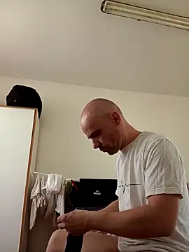 Franc113 online show from March 2026 12:55:01 PM