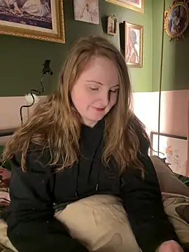 Snapshot of GingerSnap33 chatting on February 2025 03:30:02 AM GingerSnap33 online show from February 2025 03:30:02 AM
