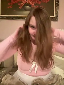 Snapshot of GingerSnap33 chatting on February 2025 03:45:01 AM GingerSnap33 online show from February 2025 03:45:01 AM
