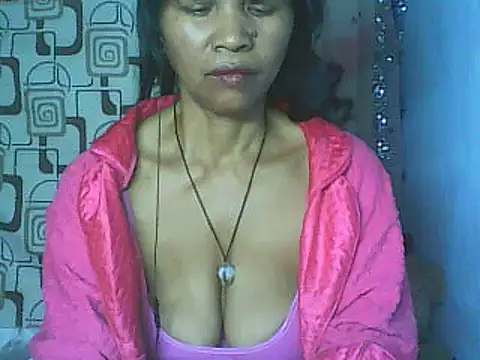 Snapshot of nene_belle chatting on June 2026 06:47:01 PM nene belle online show from June 2026 06:47:01 PM