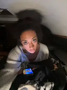 starrynikki online show from February 2026 01:15:01 PM