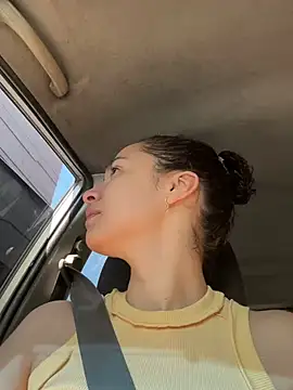 thaliacollins online show from January 2025 02:05:01 PM