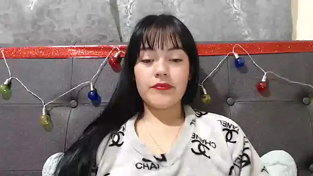 Snapshot of Alisha_99 chatting on December 2024 03:53:01 PM Alisha 99 online show from December 2024 03:53:01 PM