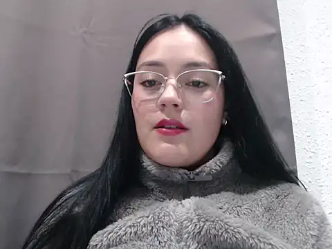 Snapshot of Alisha_99 chatting on November 2025 07:13:02 PM Alisha 99 online show from November 2025 07:13:02 PM