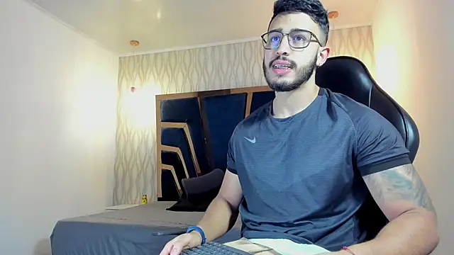 Liam Kleiin online show from March 2026 11:15:02 AM