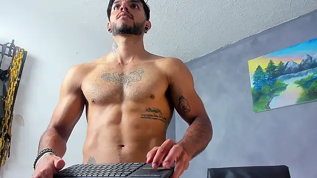 Snapshot of JuanBlade chatting on February 2026 03:48:01 AM JuanBlade online show from February 2026 03:48:01 AM