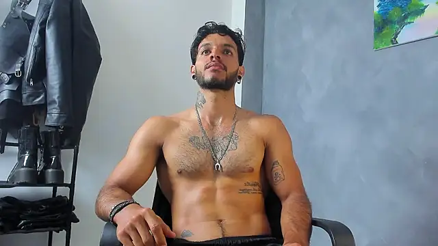 Snapshot of JuanBlade chatting on March 2026 03:23:02 AM JuanBlade online show from March 2026 03:23:02 AM