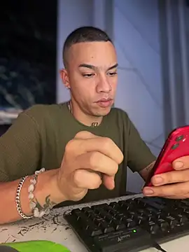 Osiiriis online show from March 2025 08:21:02 AM