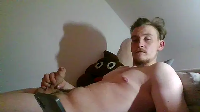 Snapshot of Fazu4 chatting on January 2025 05:49:01 PM Fazu4 online show from January 2025 05:49:01 PM