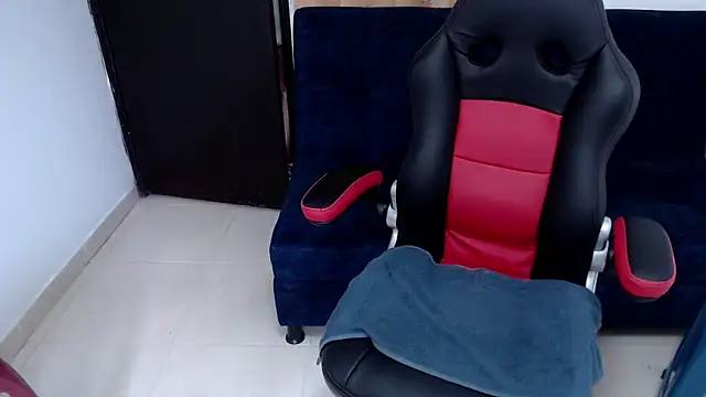 kaira sweet  online show from November 2025 02:28:02 PM