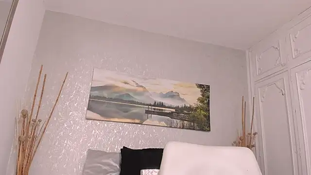 Natt collins online show from October 2025 04:47:02 PM