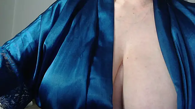 Snapshot of missdaniels chatting on October 2025 02:11:02 AM missdaniels online show from October 2025 02:11:02 AM