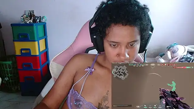 TiffanyRoouse online show from November 2025 10:09:01 PM