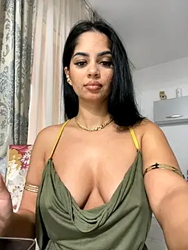  adelle online show from November 2025 12:19:02 PM