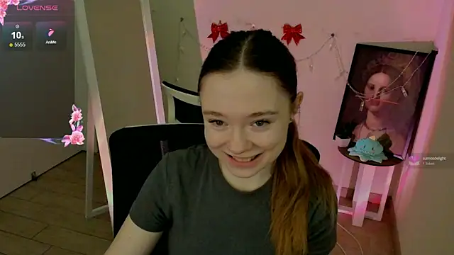 Florence meow online show from February 2025 08:22:01 AM