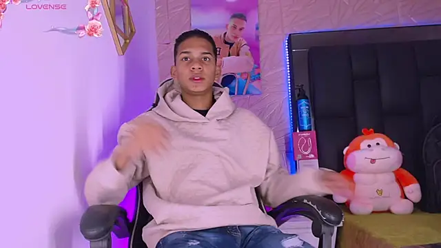 dilan alfonzo online show from April 2026 03:48:01 AM