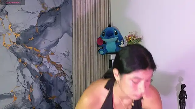 LissaWiild online show from September 2025 01:44:02 PM